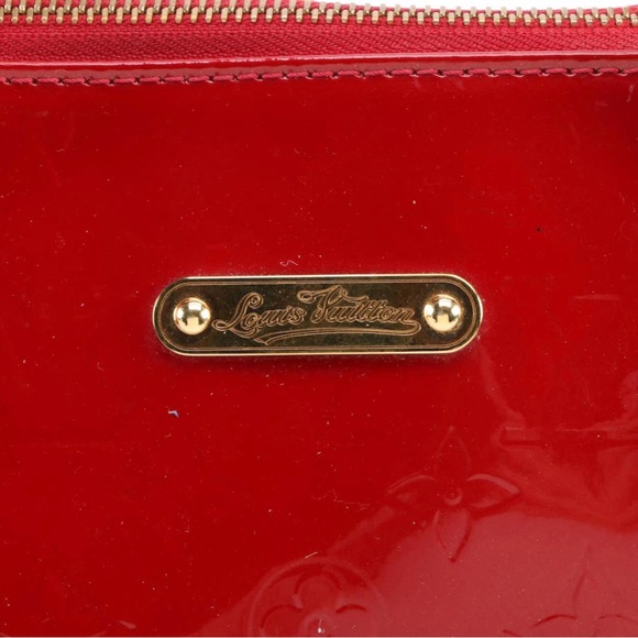 Louis Vuitton Bellevue GM Tote Bag in Pomme D’amour Vernis and Vachetta Leather! - Picture 3 of 10